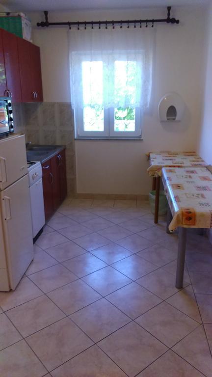 Apartments Villa Venera Ražanac Екстериор снимка