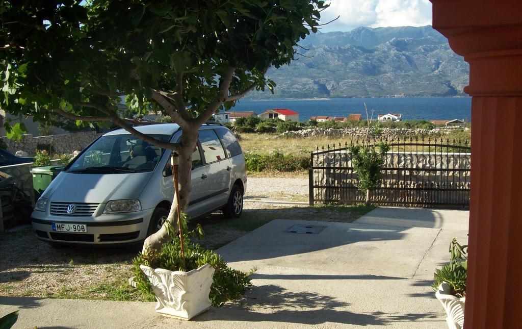 Apartments Villa Venera Ražanac Екстериор снимка